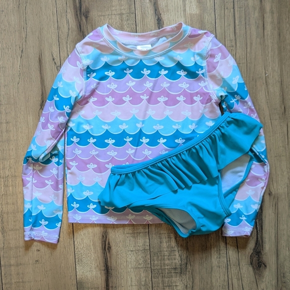 Ruffle Butts Girls Mermaid Rashguard Swimsuit Set Long Sleeve UV Swimwear 4T - Picture 1 of 10
